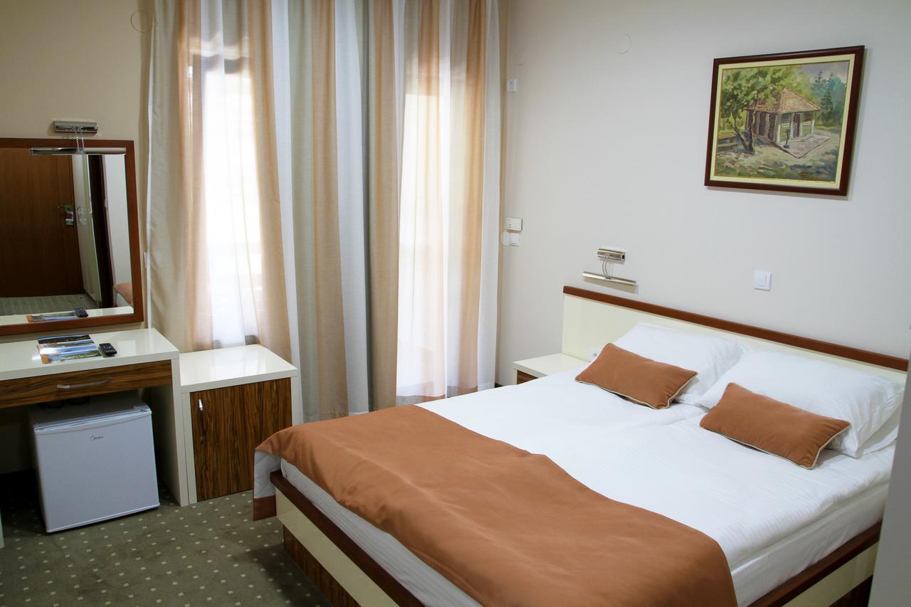 Hotel Radan Prolom Banja Prolomska Banja Luaran gambar